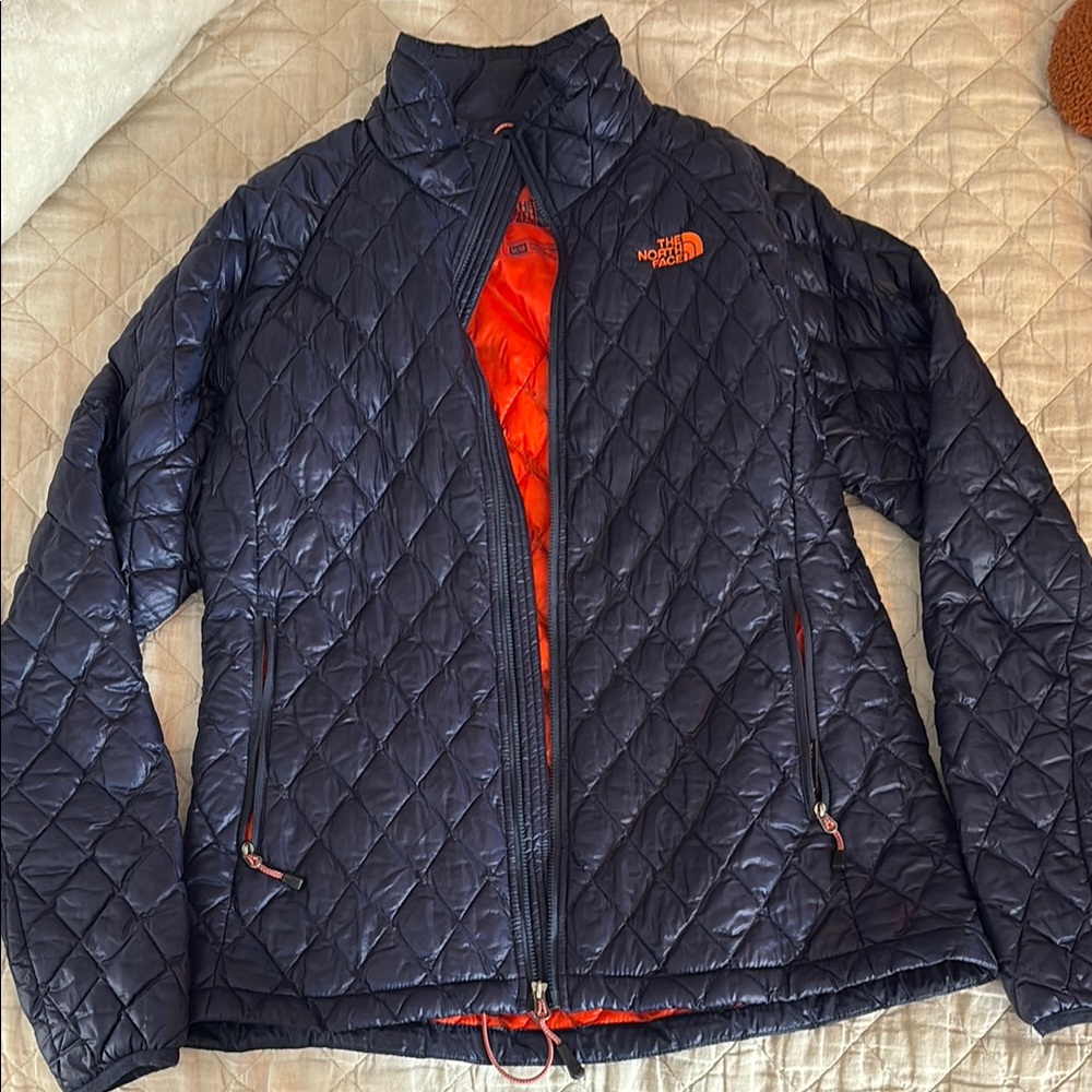 North Face Navy Fitted Puffer Jacket